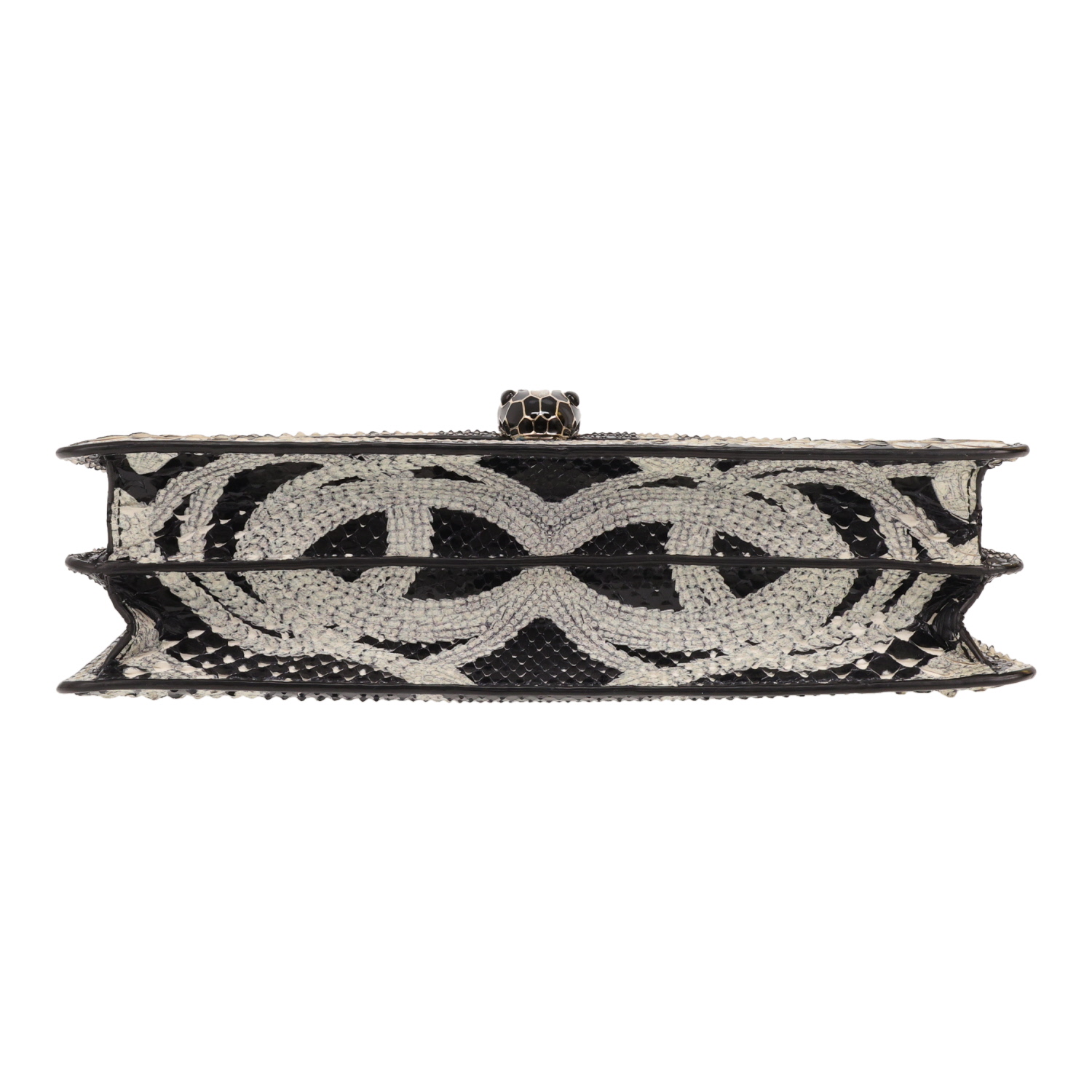 Bolso para llevar al hombro o en la mano Bulgari  Serpentissima en piel de pitón negra y dorada y blanca - Detail D1