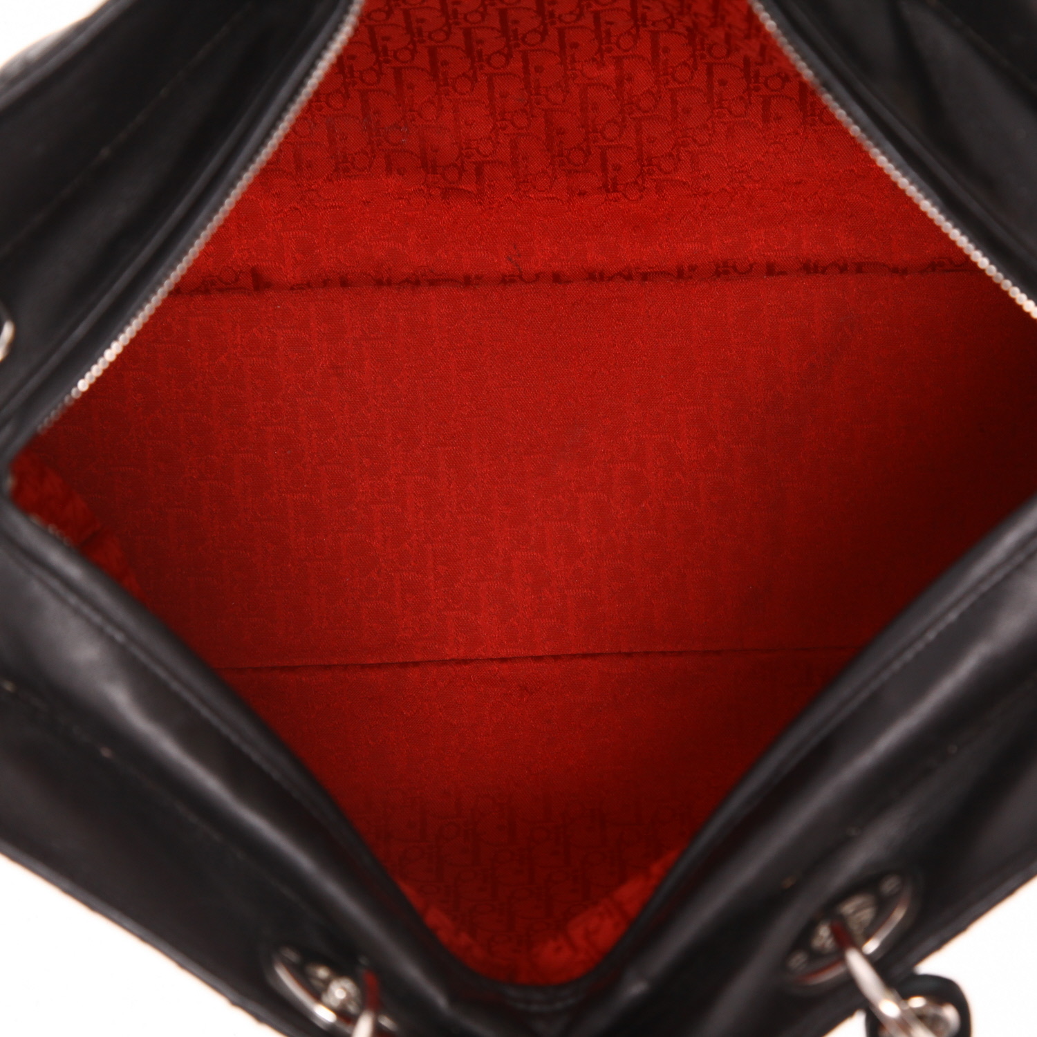 Bolso de mano Dior  Lady Dior en cuero cannage negro - Detail D3