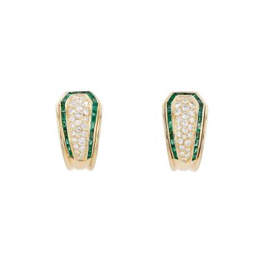 Boucheron  earrings for non pierced ears in yellow gold, diamonds and emerald