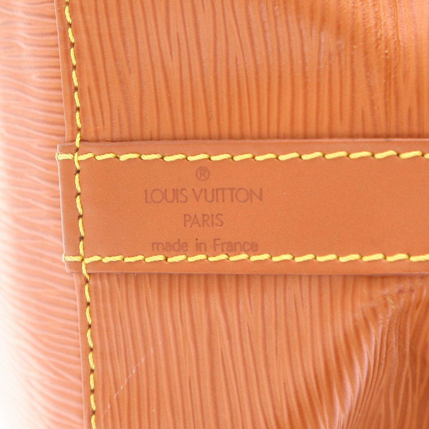 Bolso de mano Louis Vuitton «Petit Noé» de piel Épi marrón - Detail D2