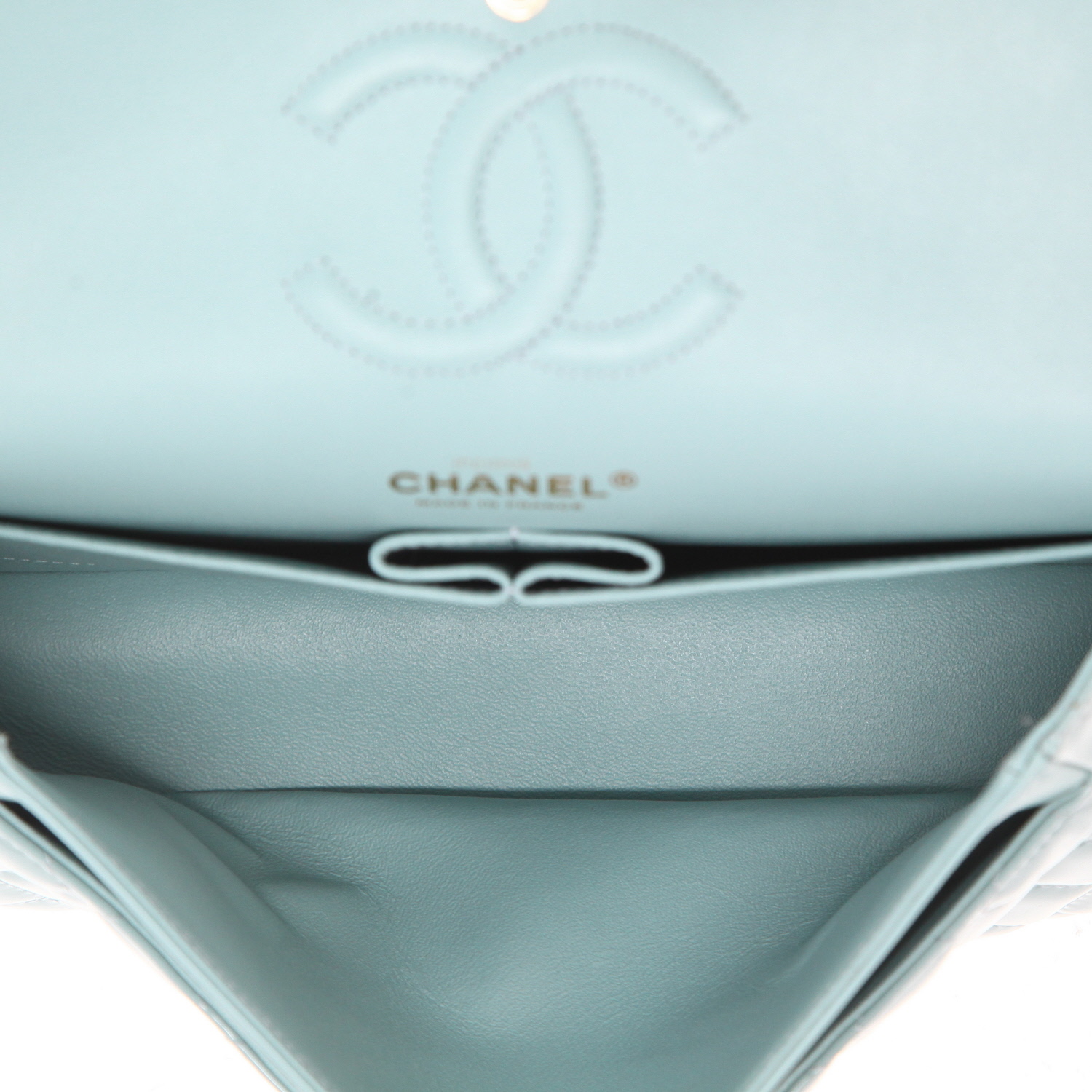 Borsa Chanel  Timeless Classic in pelle verniciata e foderata blu - Detail D3