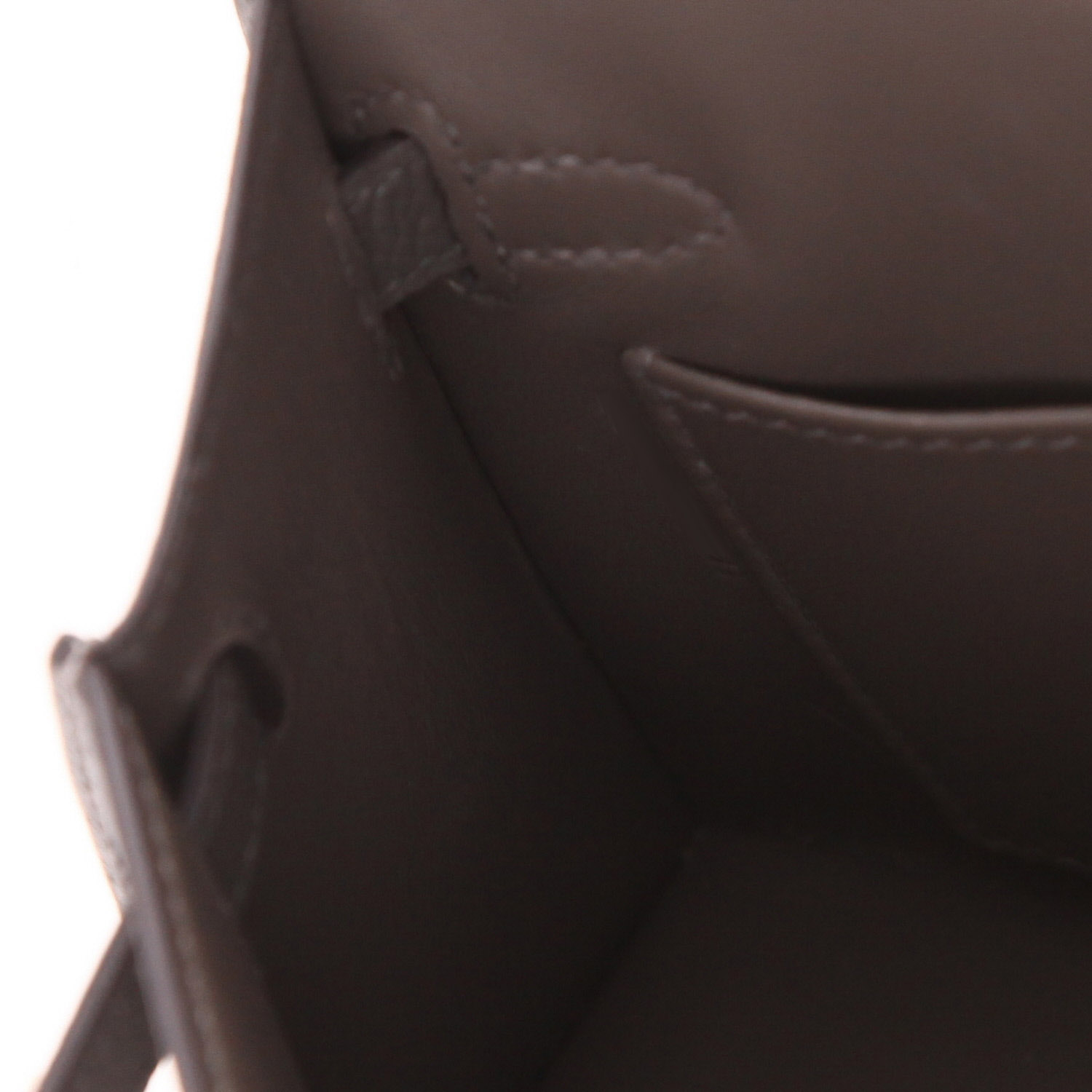 Bolso bandolera Hermès  Kelly 20 cm en cuero epsom Gris Meyer - Detail D4