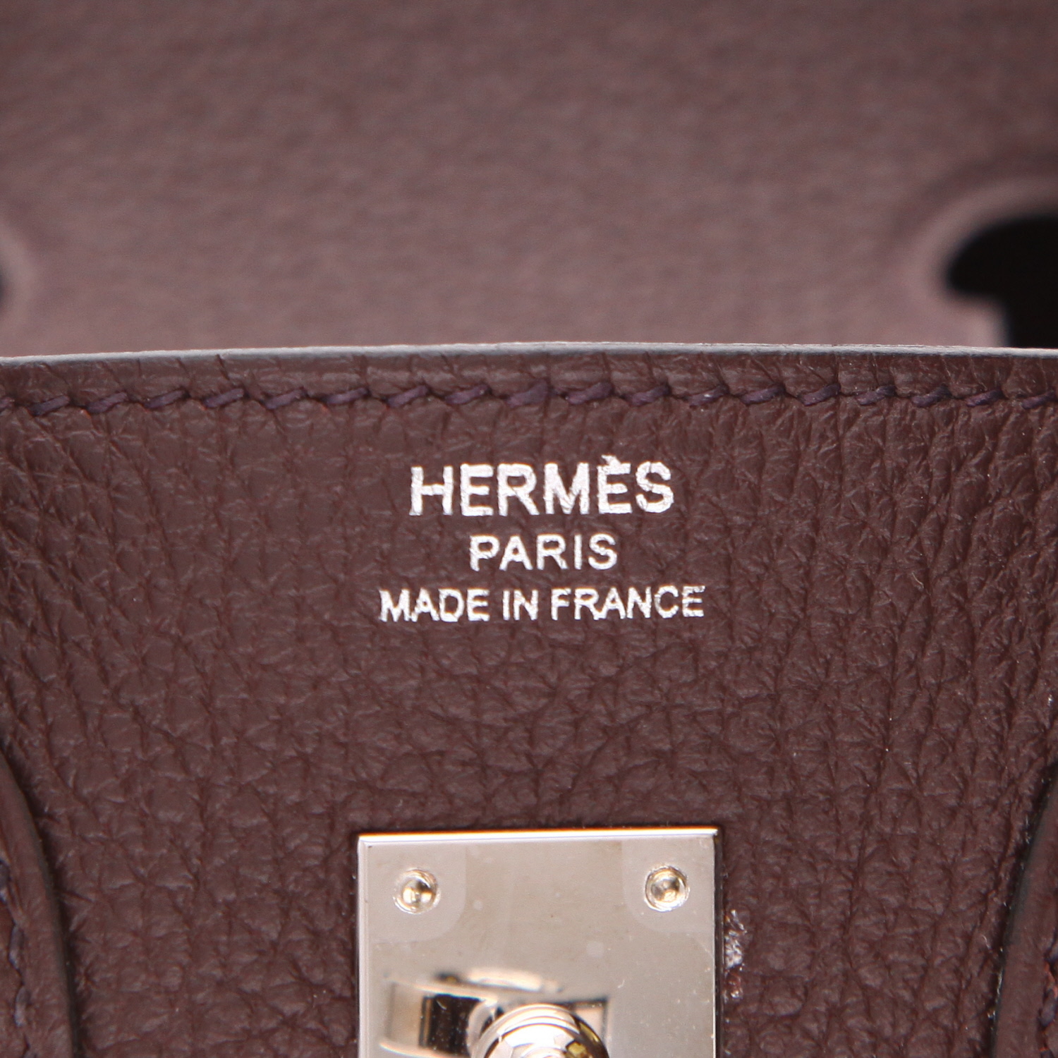 Bolso de mano Hermès  Birkin 25 cm en cuero togo Rouge Sellier - Detail D2