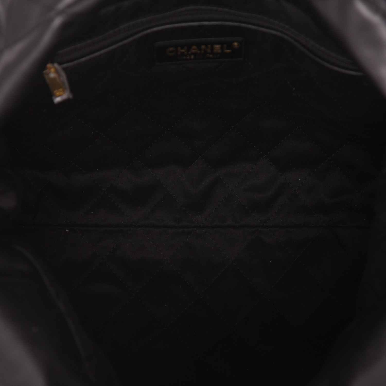 Borsa Chanel  22 modello piccolo  in pelle nera - Detail D3