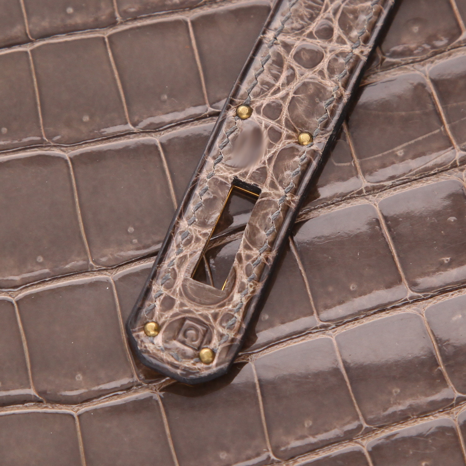 Borsa Hermès  Kelly 35 cm in coccodrillo marino grigio - Detail D4