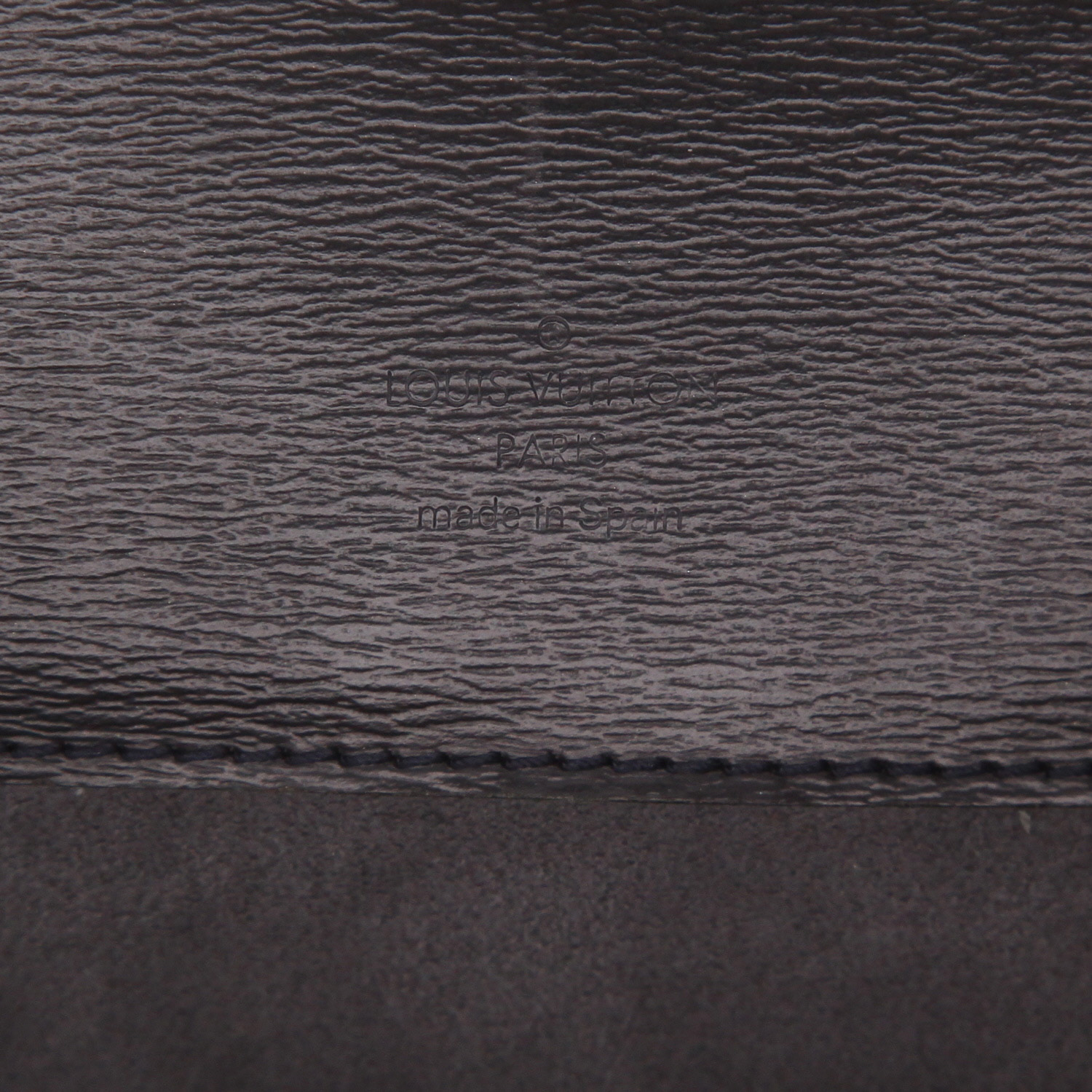 Louis Vuitton  Cluny handbag  in black epi leather - Detail D2