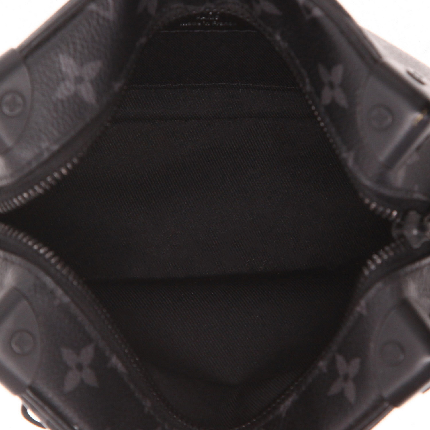 Borsa a tracolla Louis Vuitton  Soft Trunk mini  in tela monogram nera e grigia e pelle nera - Detail D3