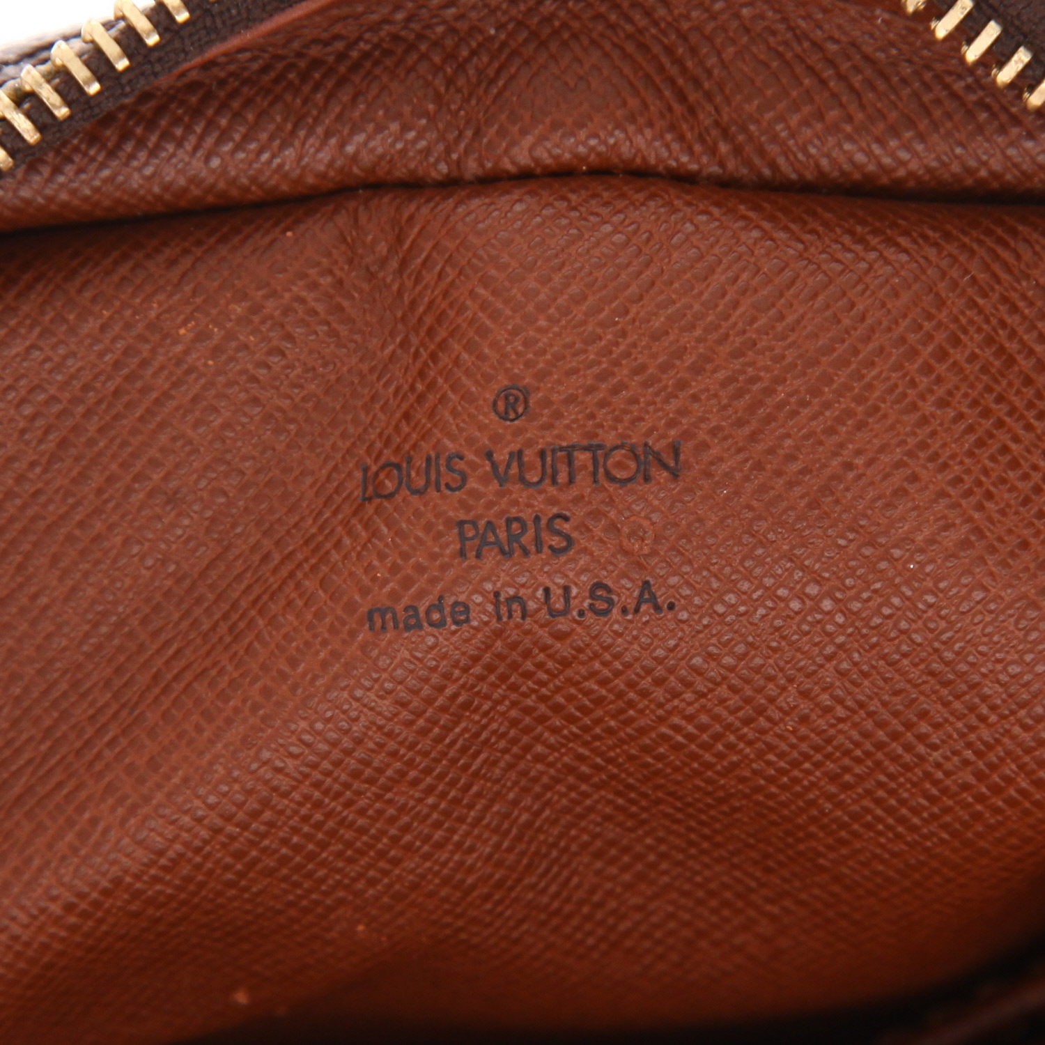 Louis Vuitton  Danube	 shoulder bag  in brown monogram canvas  and natural leather - Detail D2