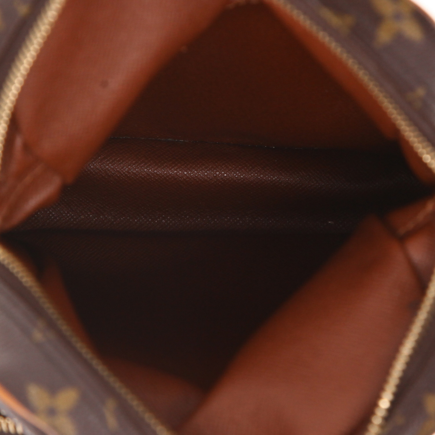 Sac bandoulière Louis Vuitton  Danube	 en toile monogram marron et cuir naturel - Detail D3