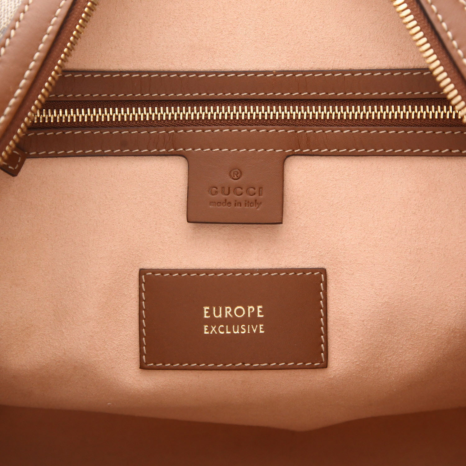 Bolso de mano Gucci  Boston en tejido "sûpreme GG" beige y cuero marrón - Detail D2