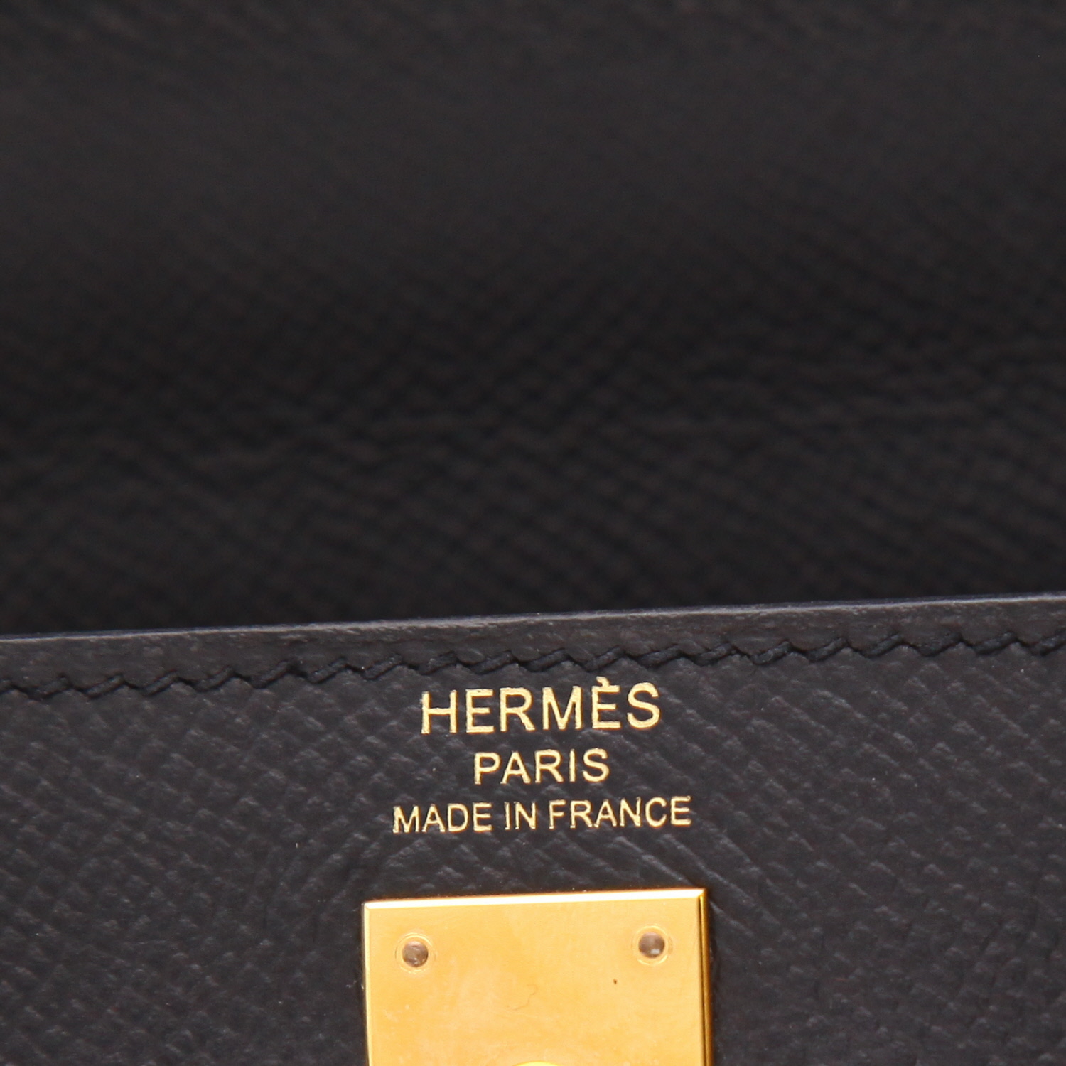 Hermès  Kelly 25 cm handbag  in black epsom leather - Detail D2