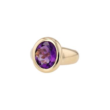 Bague O.J. Perrin  en or jaune et améthyste