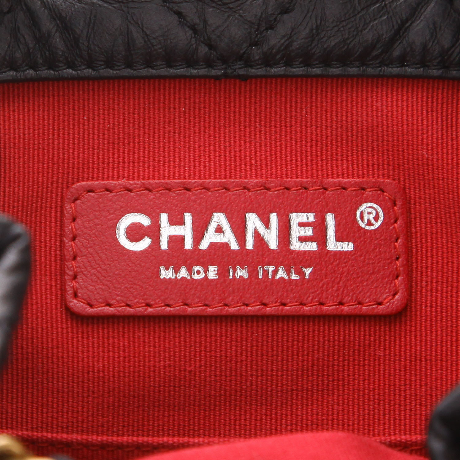 Chanel  Gabrielle  backpack  in black quilted leather - Detail D2