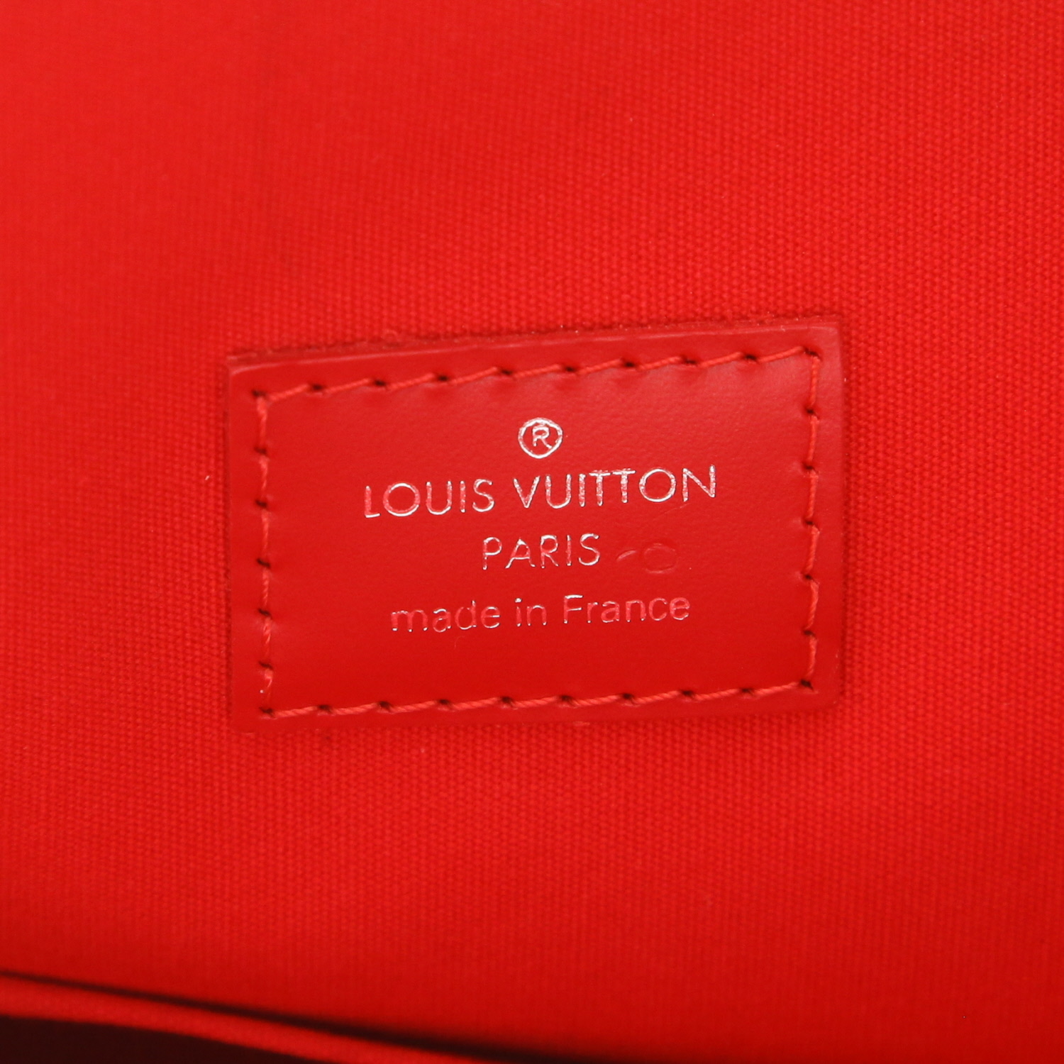 Louis Vuitton  Lockit handbag  in red epi leather - Detail D2
