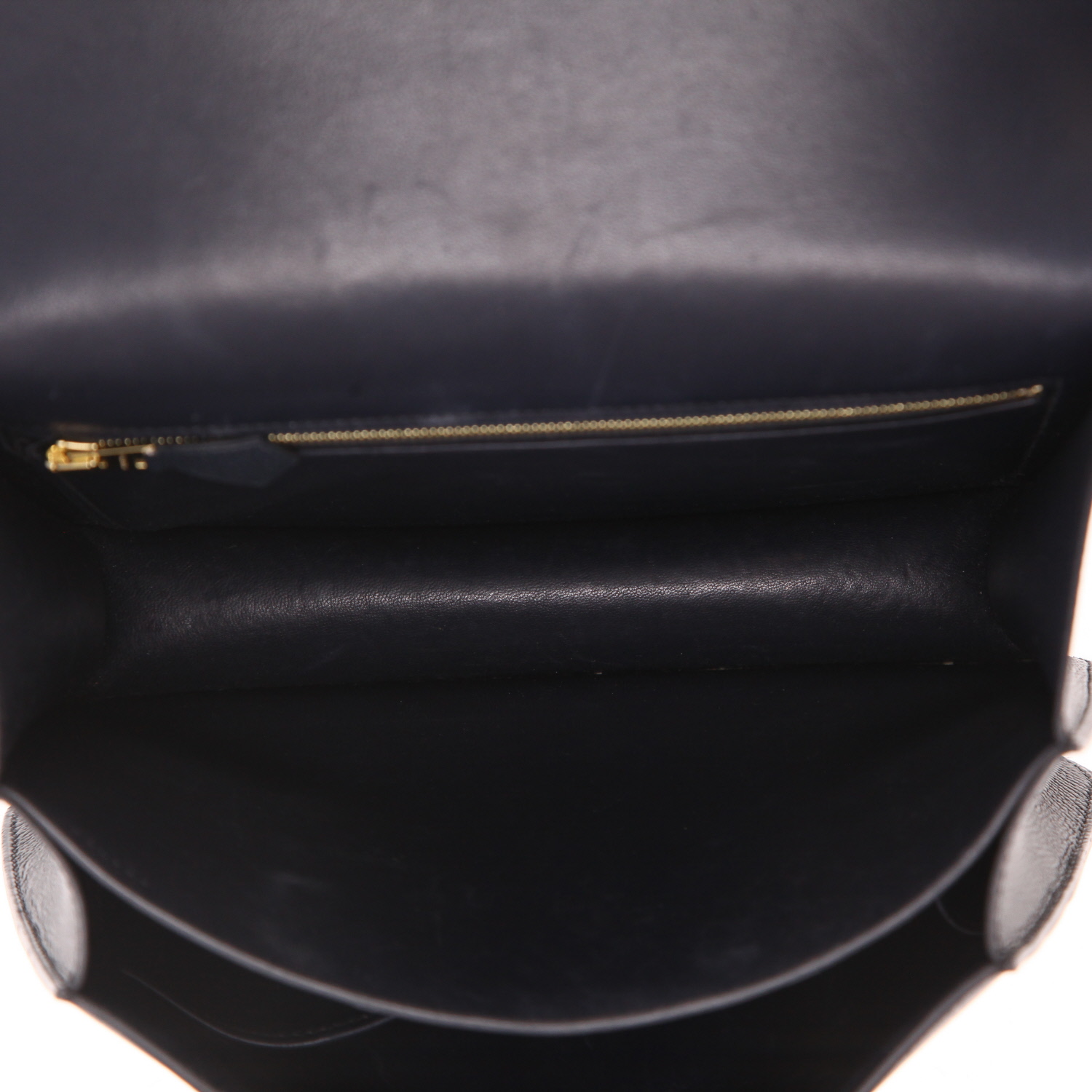 Hermès  Constance handbag  in navy blue epsom leather - Detail D3
