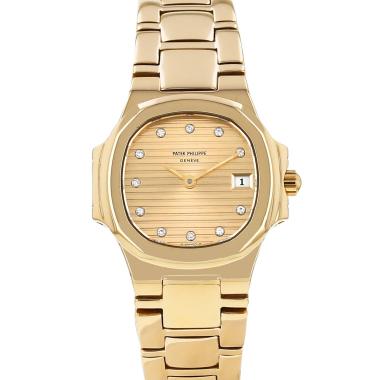 Montre Patek Philippe Nautilus en or jaune Ref: Patek Philippe - 4700/51  Vers 1990
