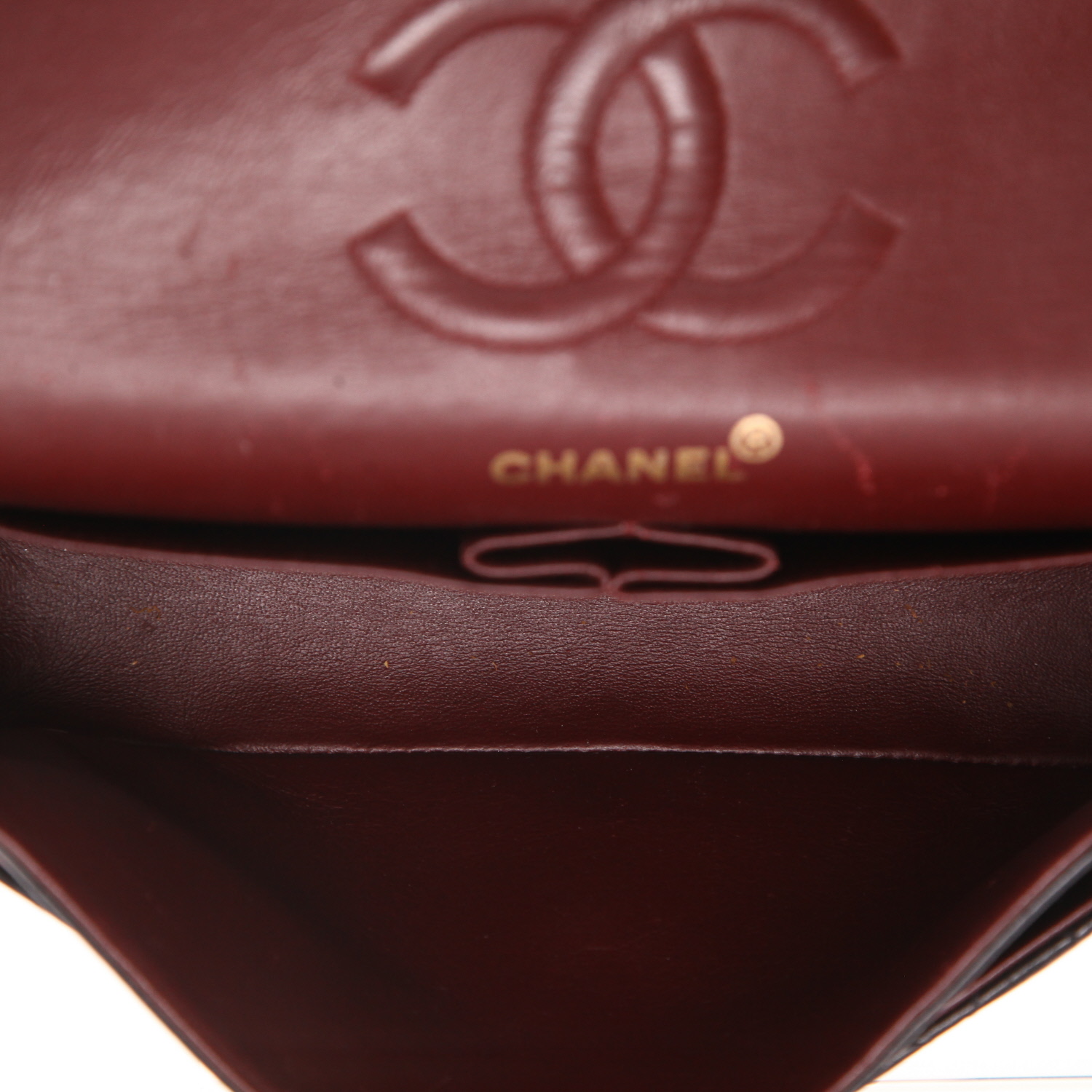 Chanel  Timeless Classic handbag  in black quilted leather - Detail D3