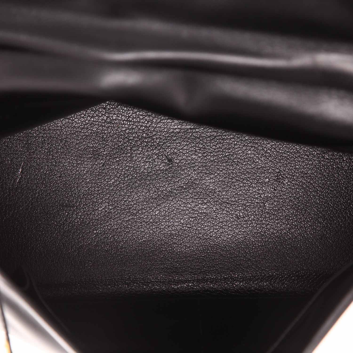 Bolso Hermès Kelly de 32 cm en piel negra tipo «box» - Detail D3