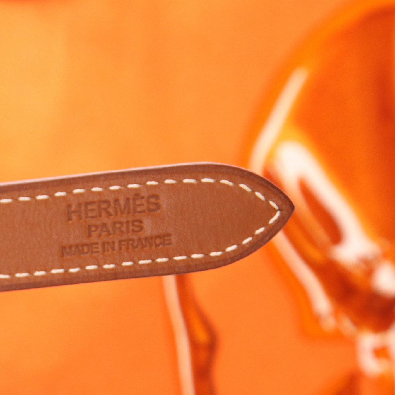 Sac bandoulière Hermès  Silk City en soie orange et cuir Barénia - Detail D2