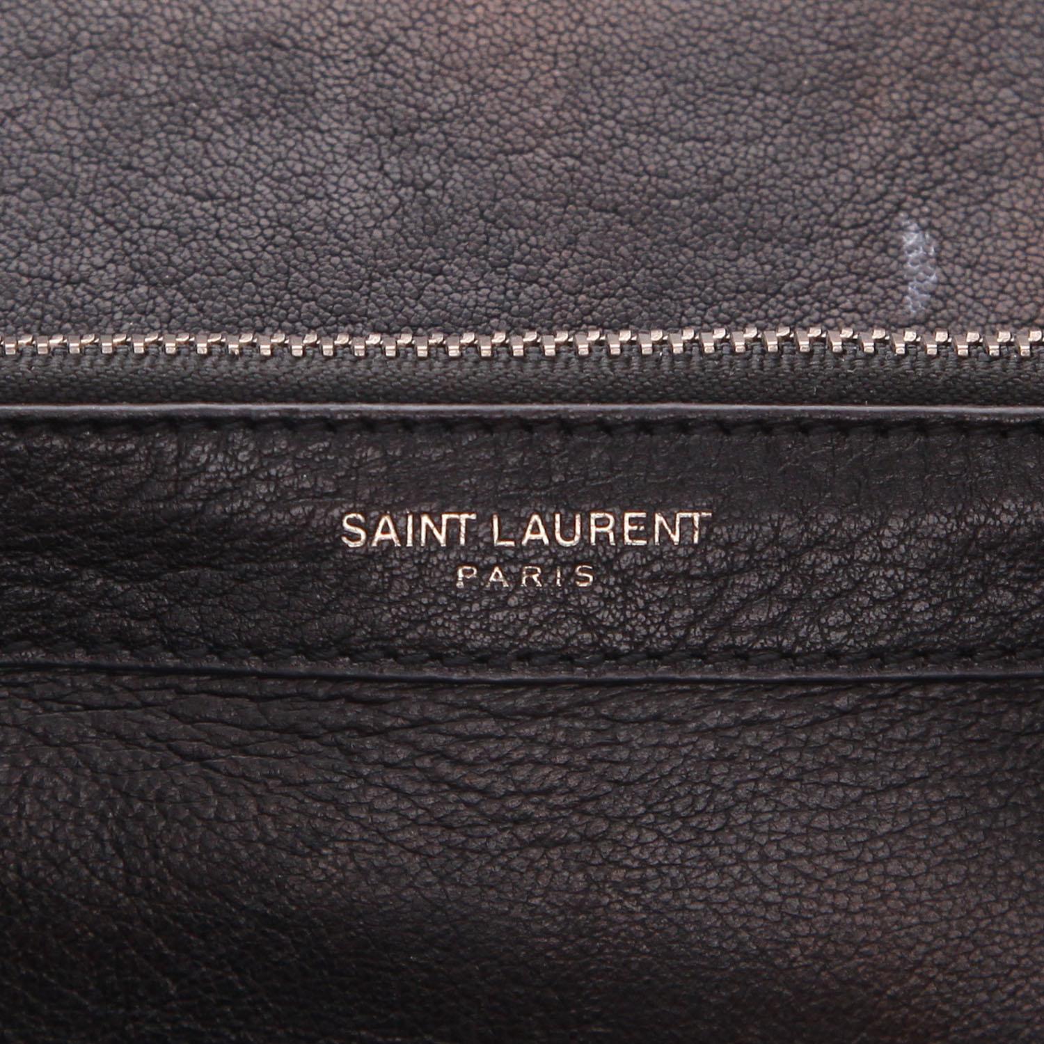 Saint Laurent  College handbag  in black quilted leather - Detail D2