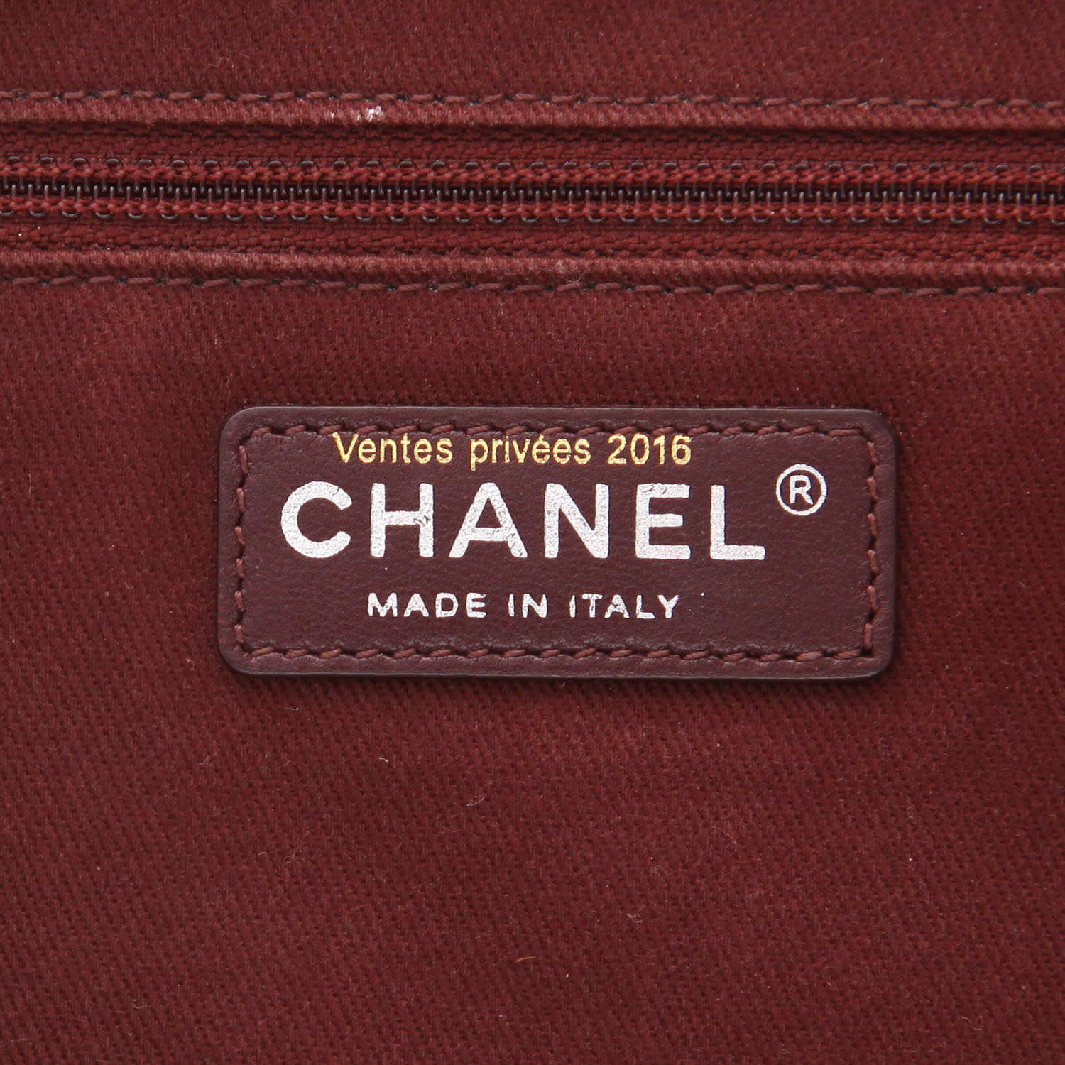 Sac bandoulière Chanel  Timeless en cuir matelassé vert - Detail D2