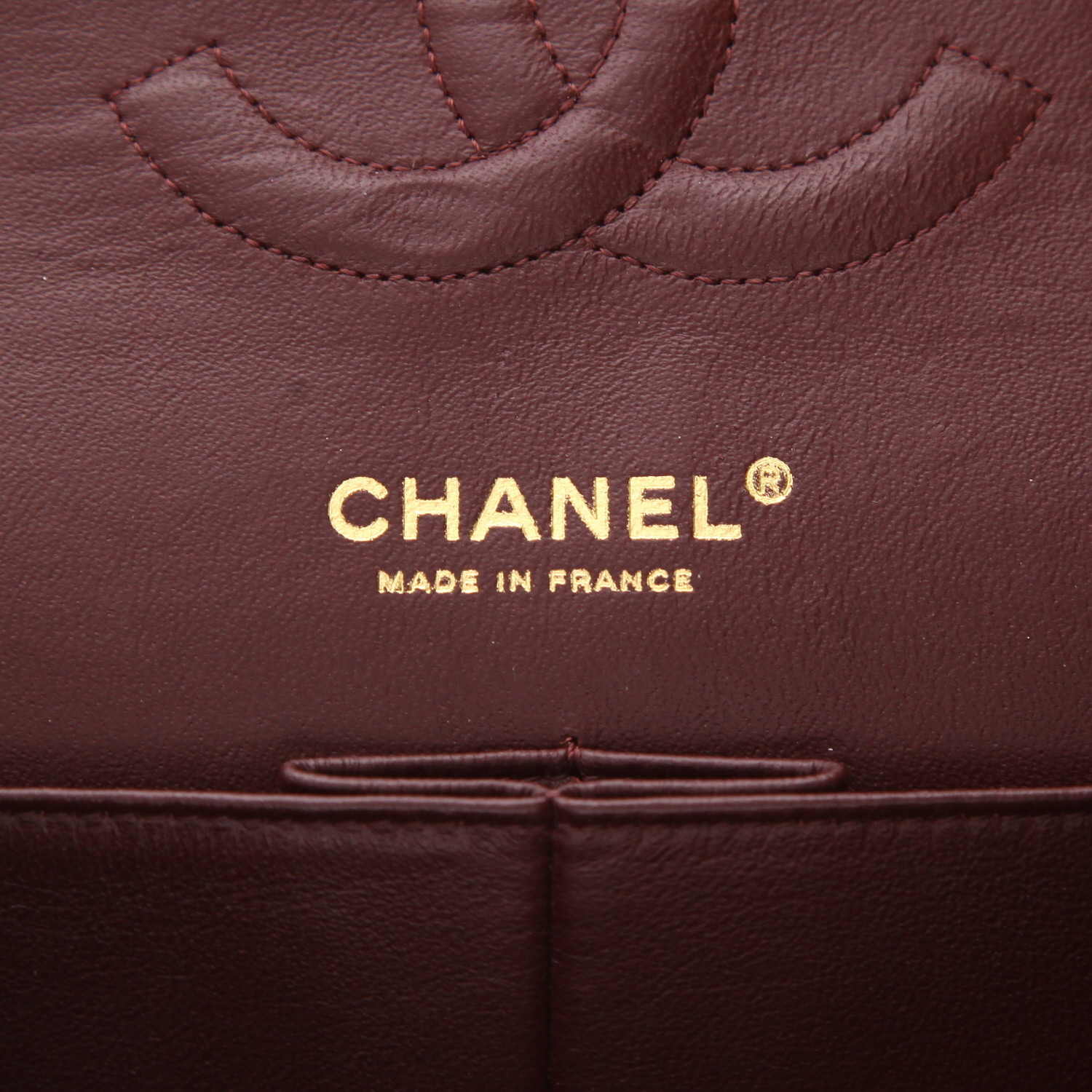 Chanel  Timeless Classic handbag  in black quilted leather - Detail D2