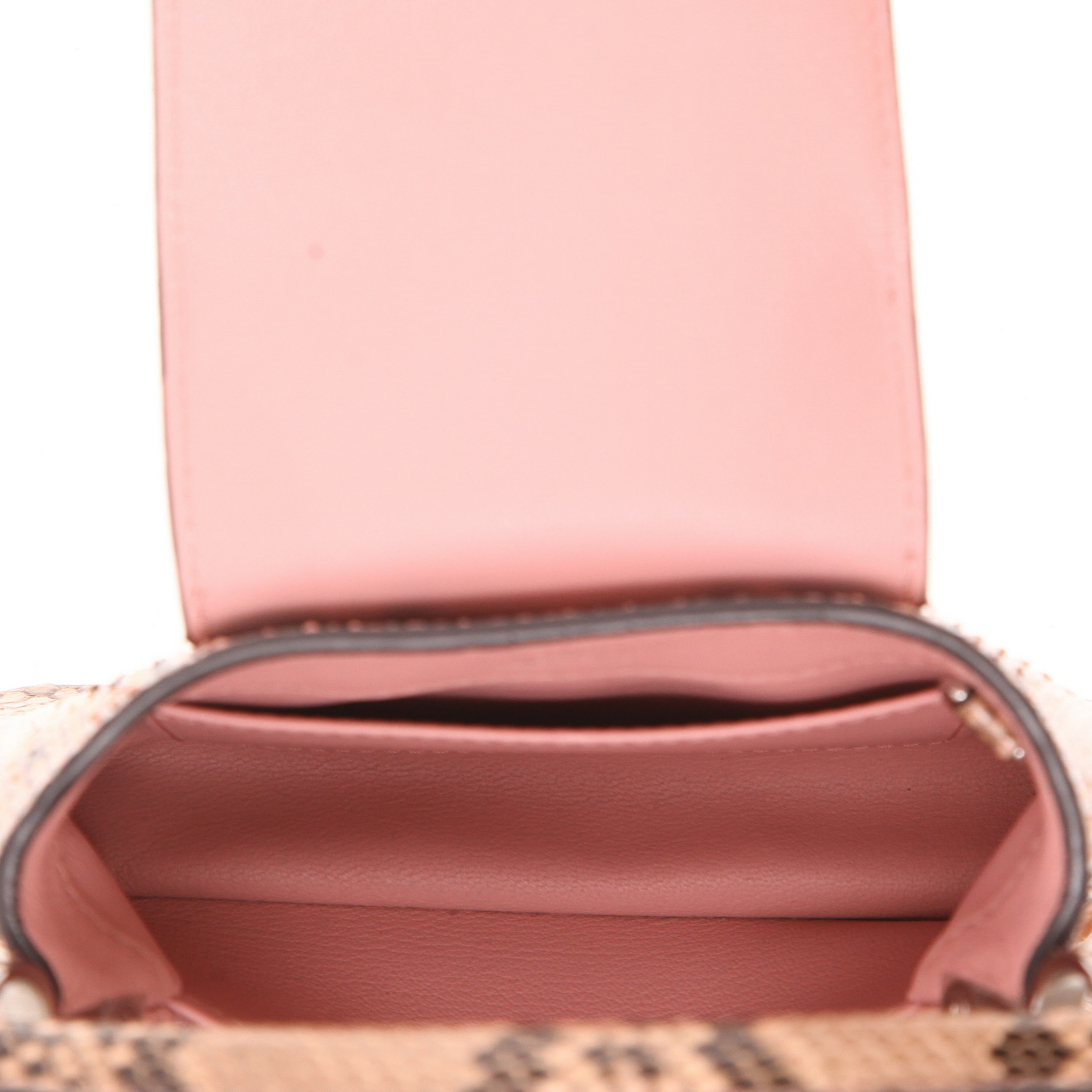 Sac à main Louis Vuitton  Capucines Mini en python beige-rosé - Detail D3