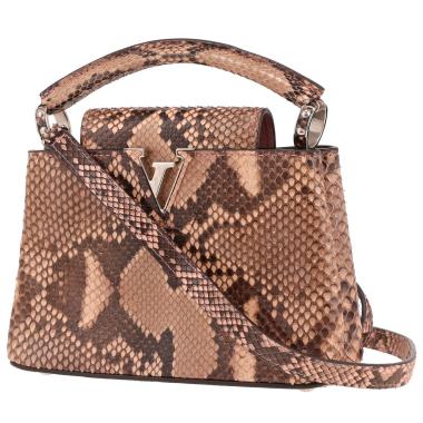 Sac à main Louis Vuitton  Capucines Mini en python beige-rosé