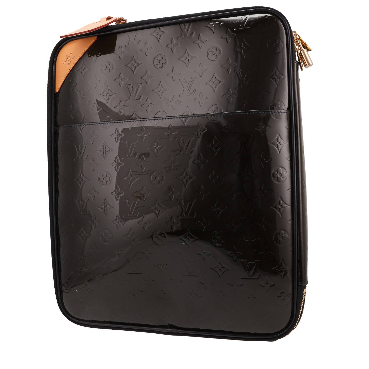 Valise Louis Vuitton Pegase Monogram Vert-Kaki d’Occasion Valise Louis Vuitton Pegase Monogram Vert-Kaki d’Occasion
