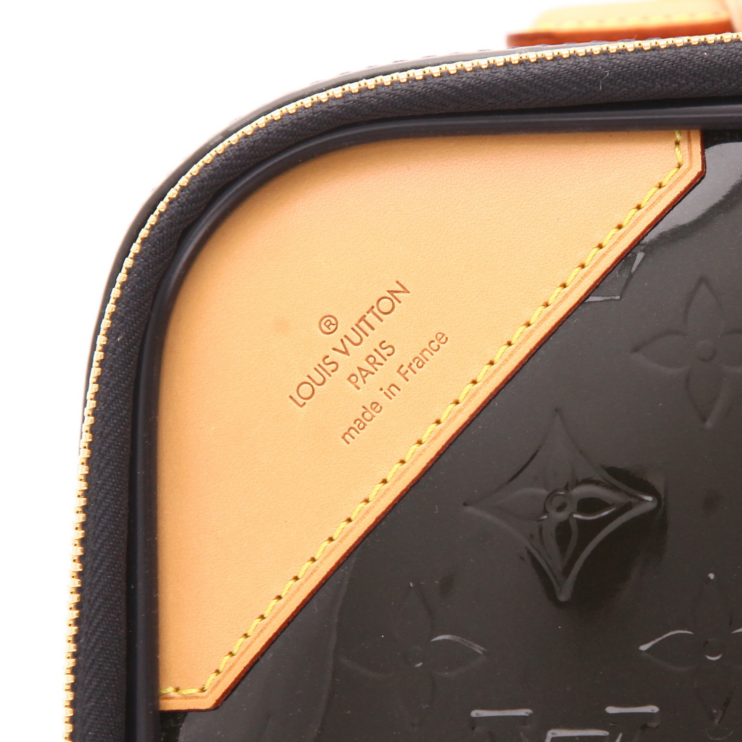 Louis Vuitton  Pegase suitcase  in khaki monogram patent leather  and natural leather - Detail D2