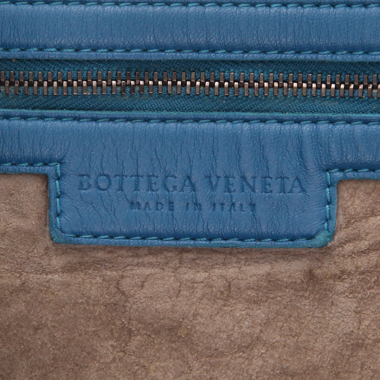 Bolso de mano Bottega Veneta  Veneta en cuero intrecciato azul - Detail D2