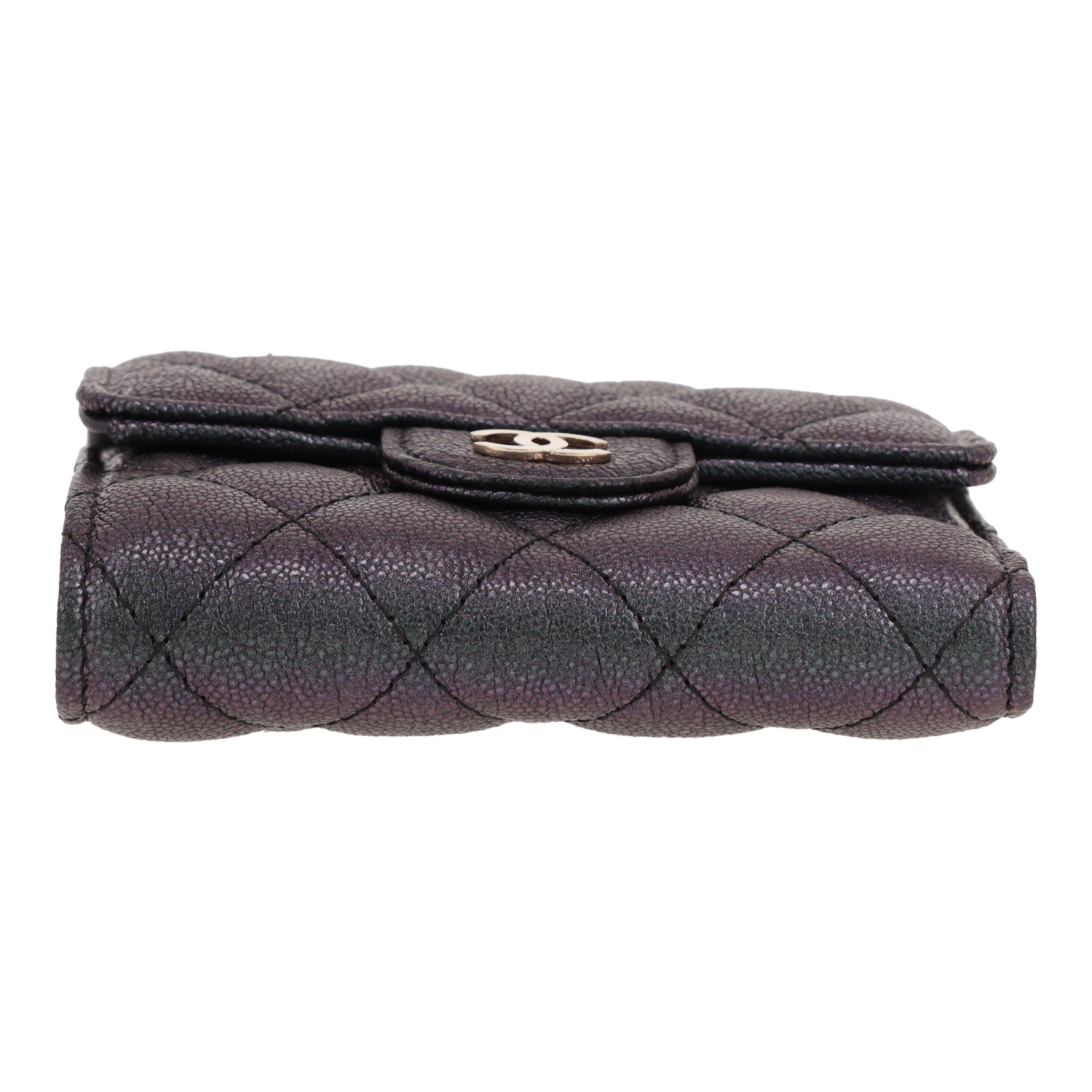 Chanel  Timeless - Other small model  wallet  in green and purple holographic quilted grained leather - Detail D1