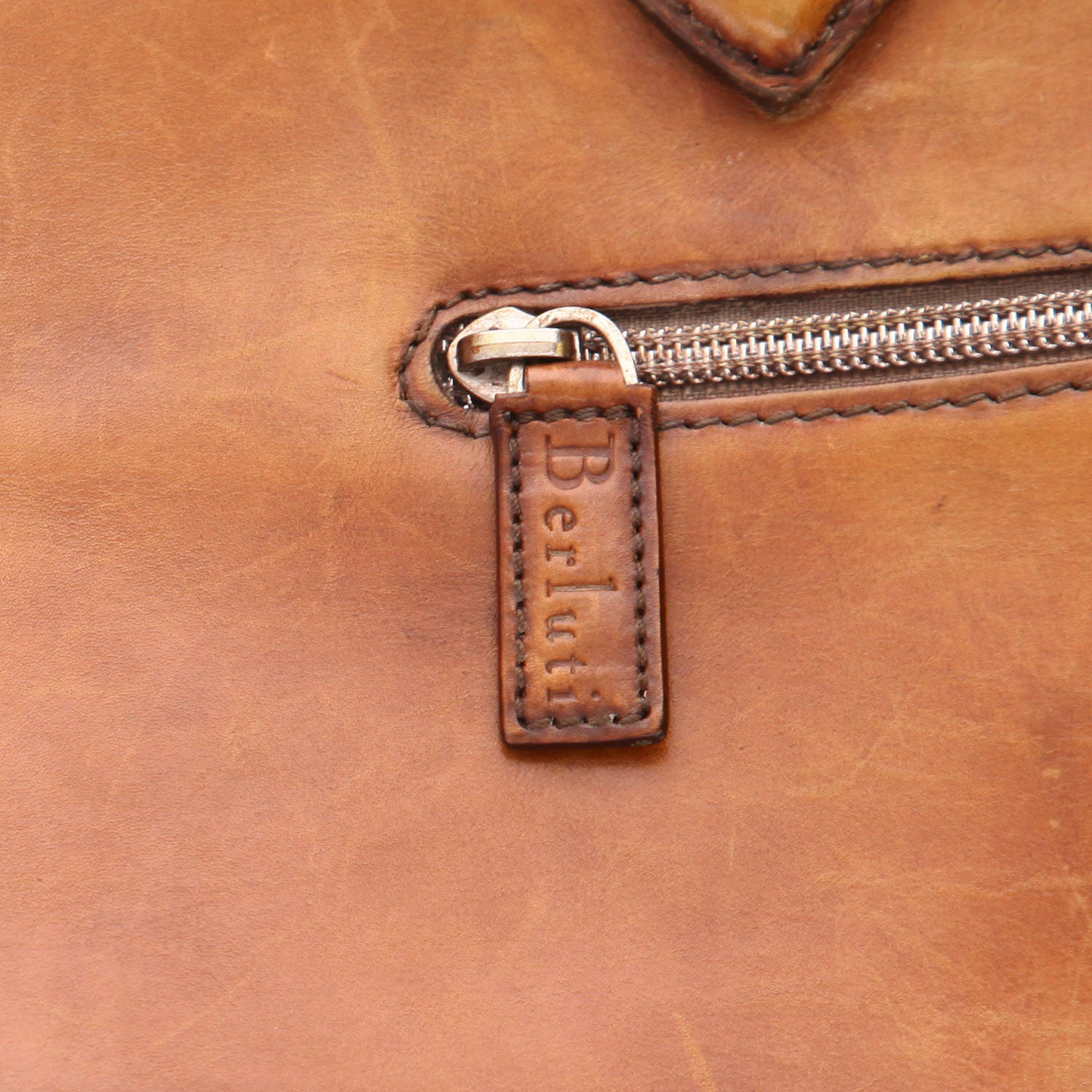 Porte-documents Berluti  Trois nuits en cuir marron - Detail D2
