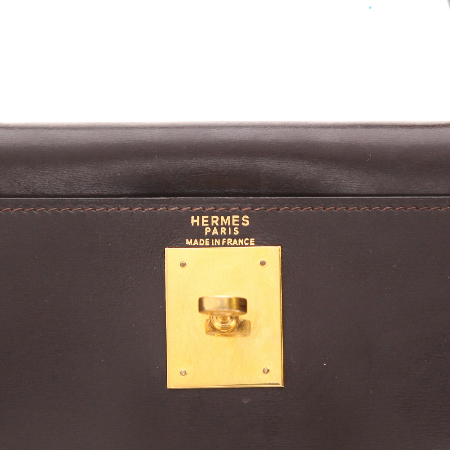 Sac à main Hermès  Kelly 28 cm en cuir box marron - Detail D2