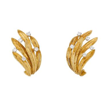 Vintage   1970's earrings in yellow gold, platinium and diamonds