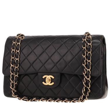 Chanel   handbag  in black quilted leather