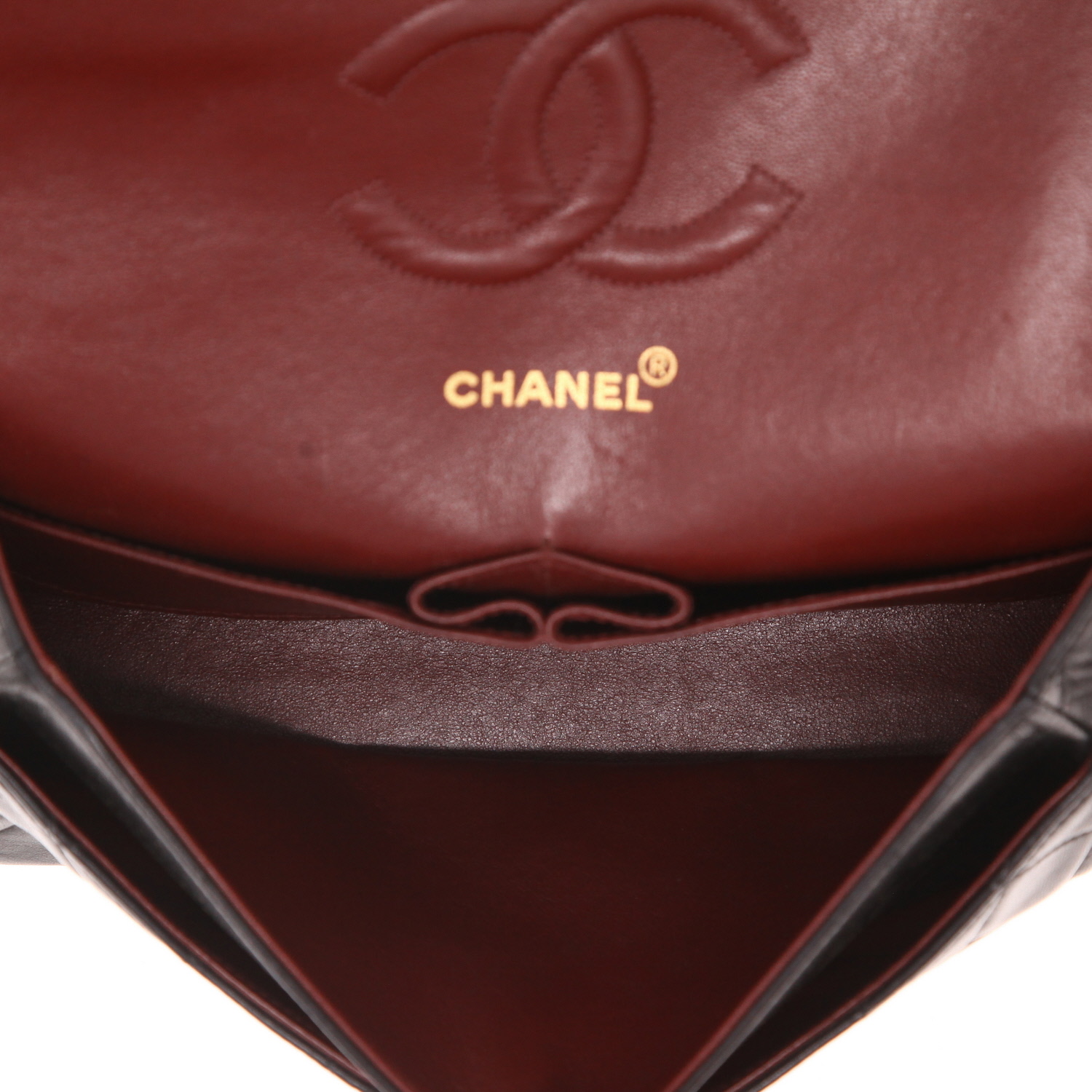 Chanel  Timeless Classic handbag  in black quilted leather - Detail D3