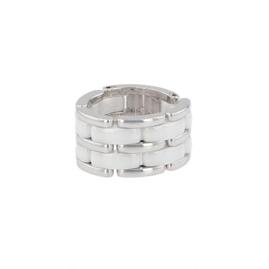 Anello morbido Chanel modello ultra grande in oro bianco e ceramica