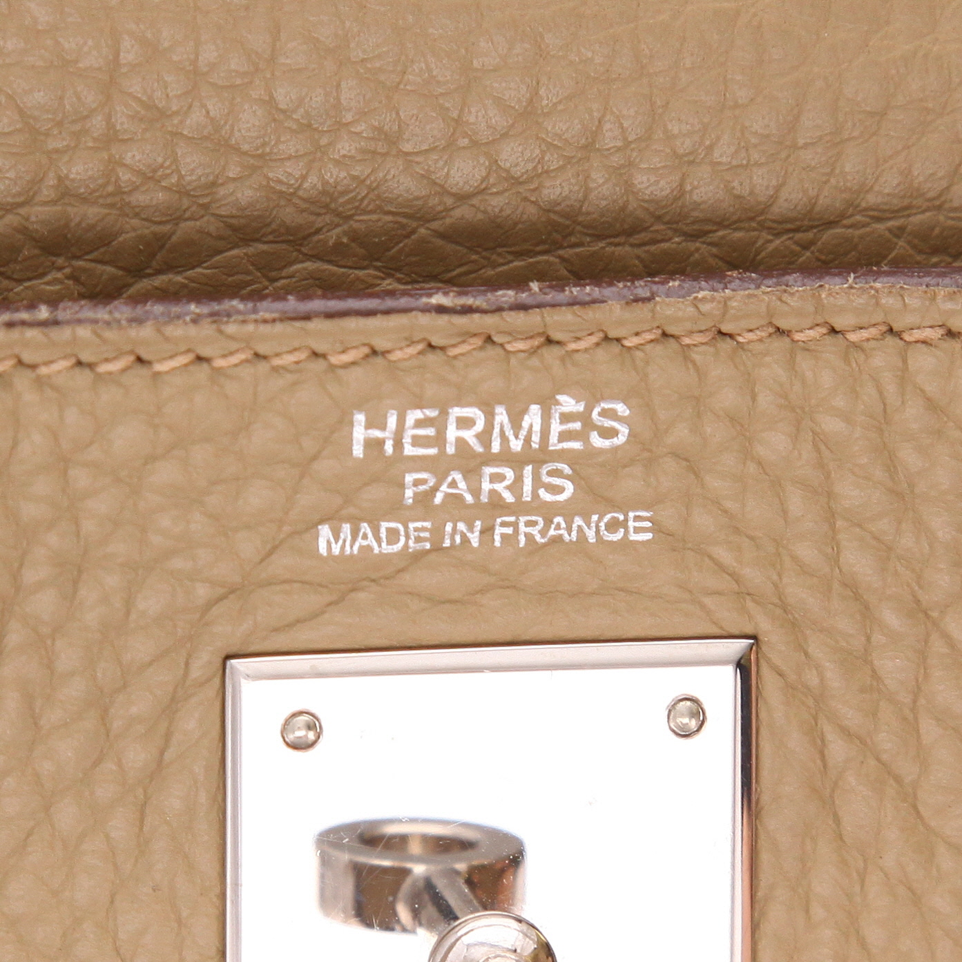 Borsa Hermès  Kelly 32 cm in pelle taurillon clemence beige - Detail D2
