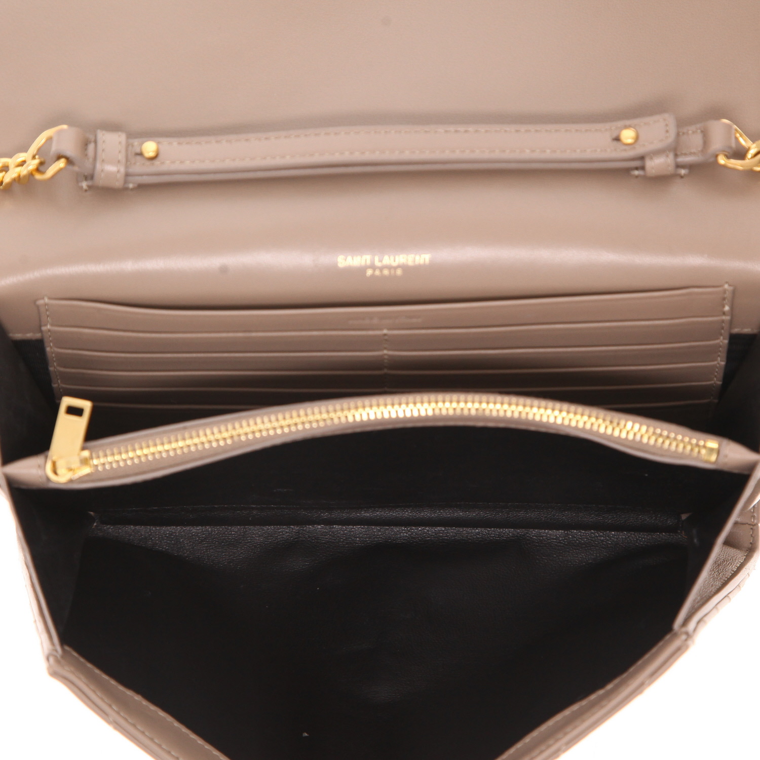Saint Laurent  Cassandre Envelope Chain Wallet shoulder bag  in taupe chevron quilted leather - Detail D3