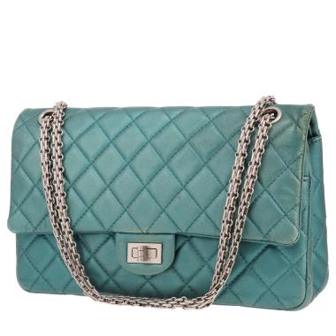 Chanel  2.55 shoulder bag  in blue quilted iridescent leather