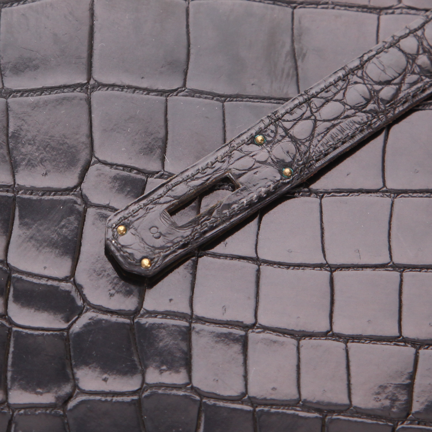Hermès Kelly 35 cm handbag in black crocodile leather - Detail D4