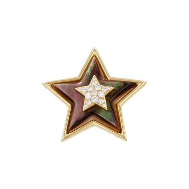 Broche Van Cleef & Arpels  en or jaune, nacre et diamants