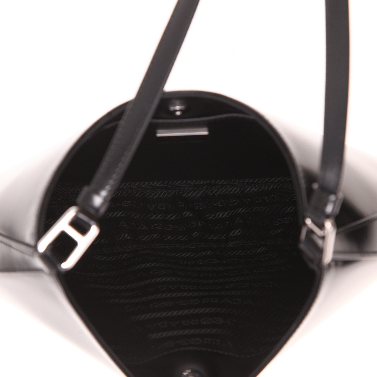 Borsa Prada  Cleo in pelle lucida nera - Detail D3