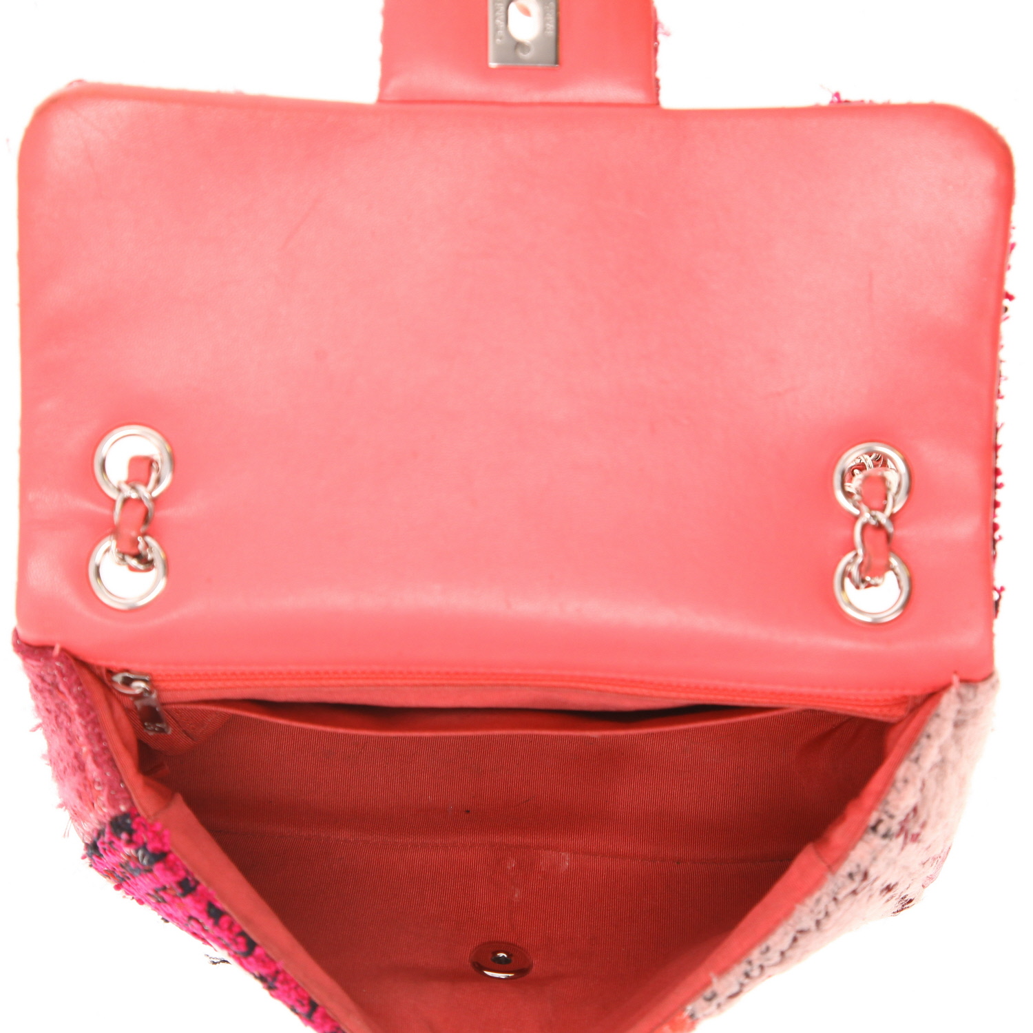 Sac à main Chanel  Timeless Classic édition limitée Patchwork en tweed rose et rouge et cuir rose - Detail D3