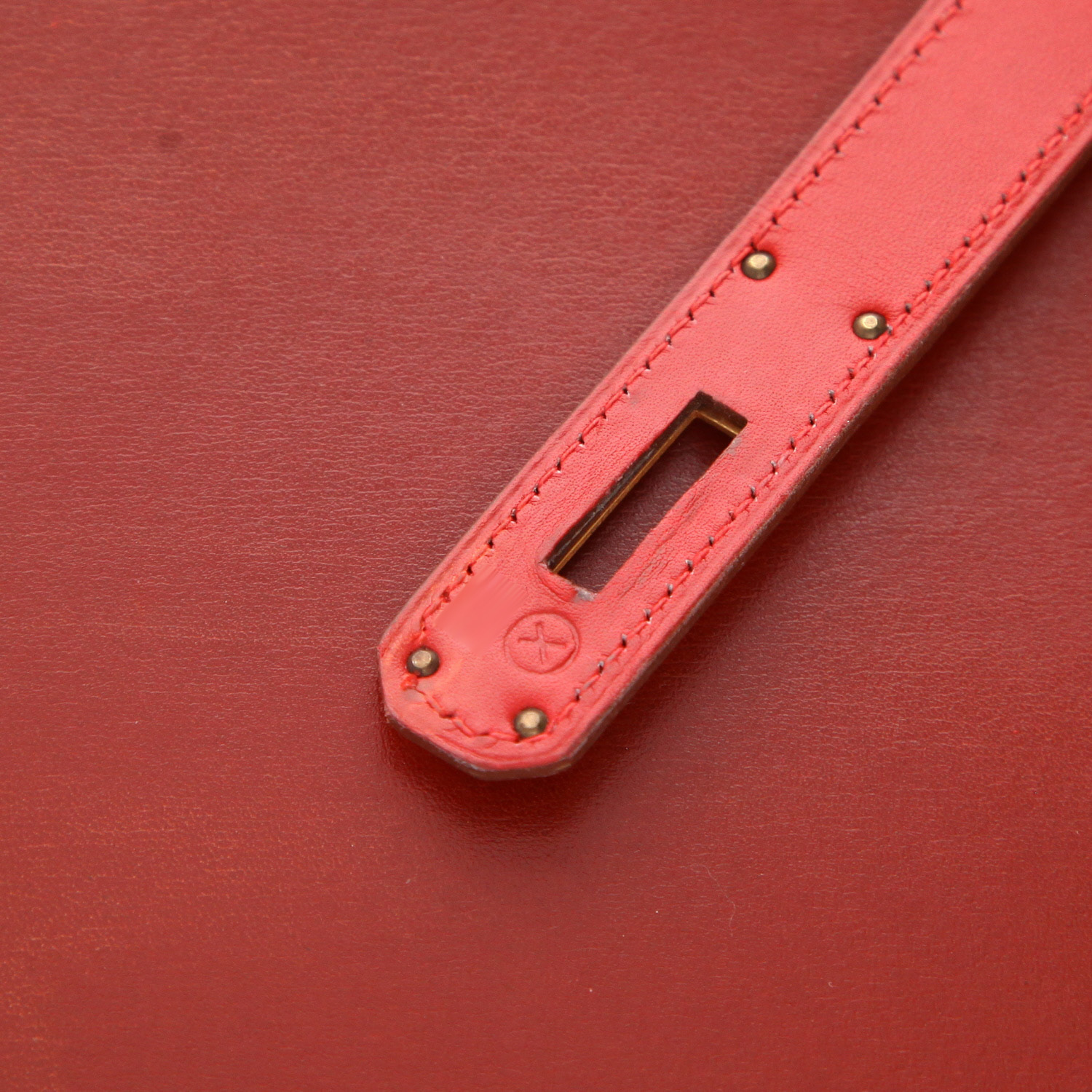 Sac à main Hermès  Kelly 35 cm en cuir box tricolore, bordeaux, rouge et orange - Detail D4