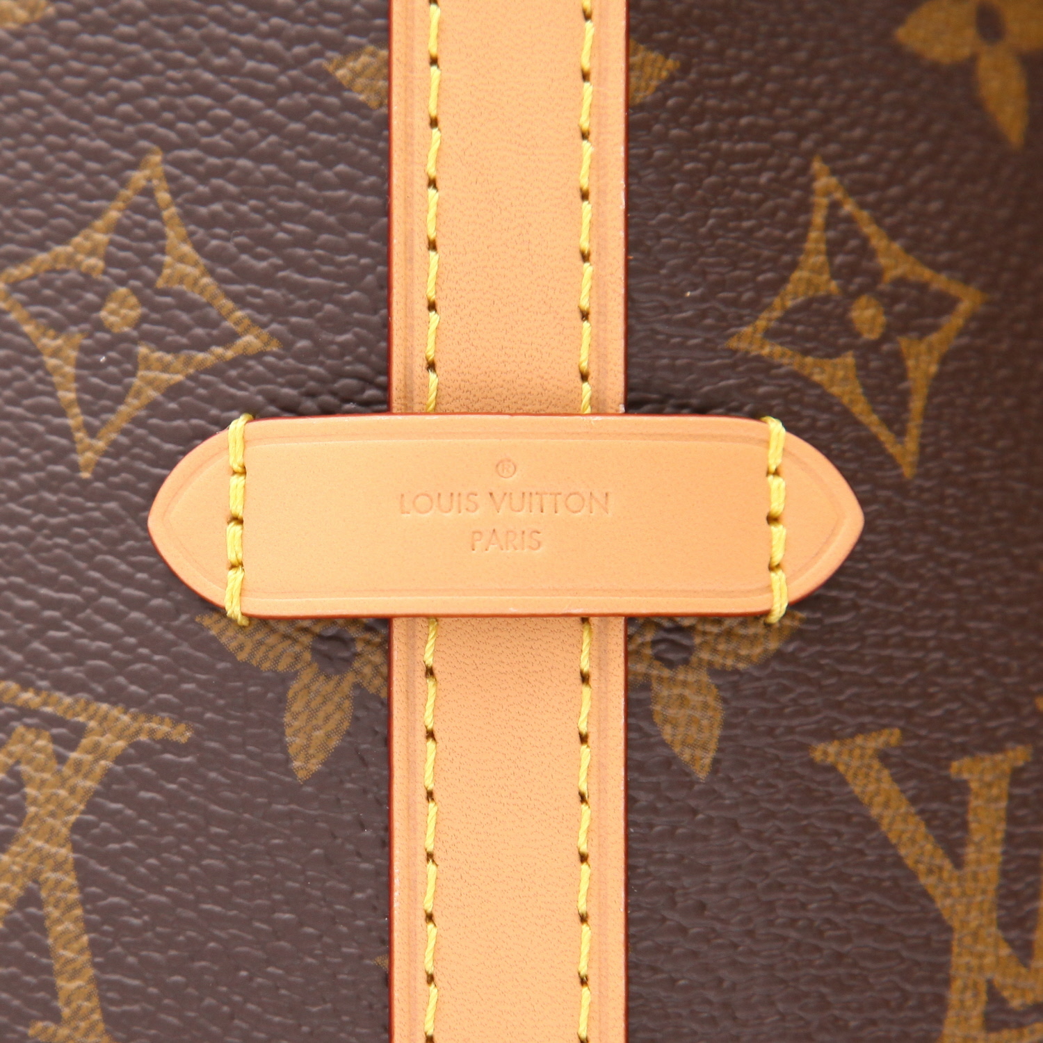Bolso bandolera Louis Vuitton «Carryall», modelo pequeño, de lona Monogram marrón y piel natural - Detail D2
