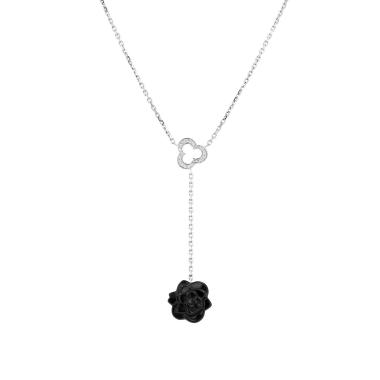 Chanel Camelia necklace in white gold, onyx and diamonds