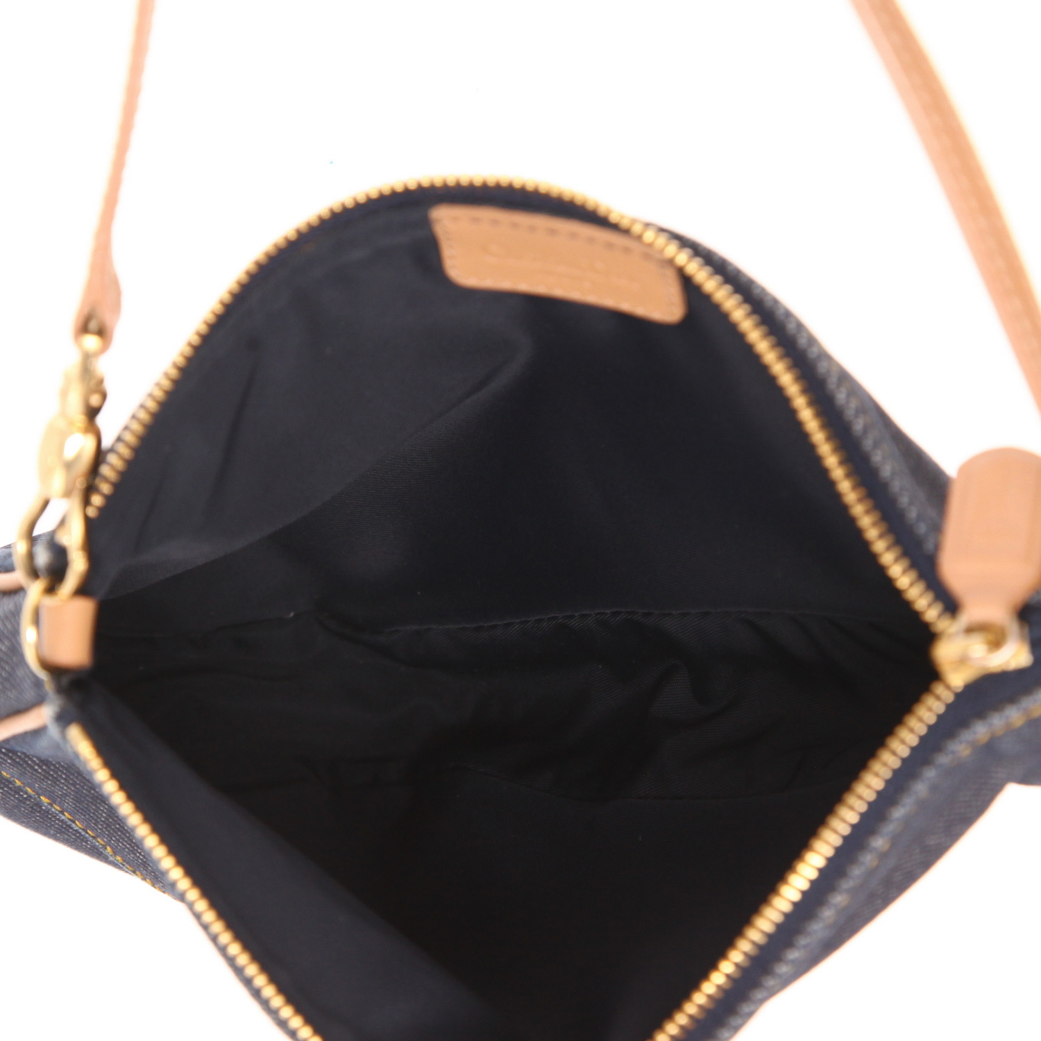 Sac à main Dior  Pochette Saddle en toile denim bleu-marine et cuir marron - Detail D3
