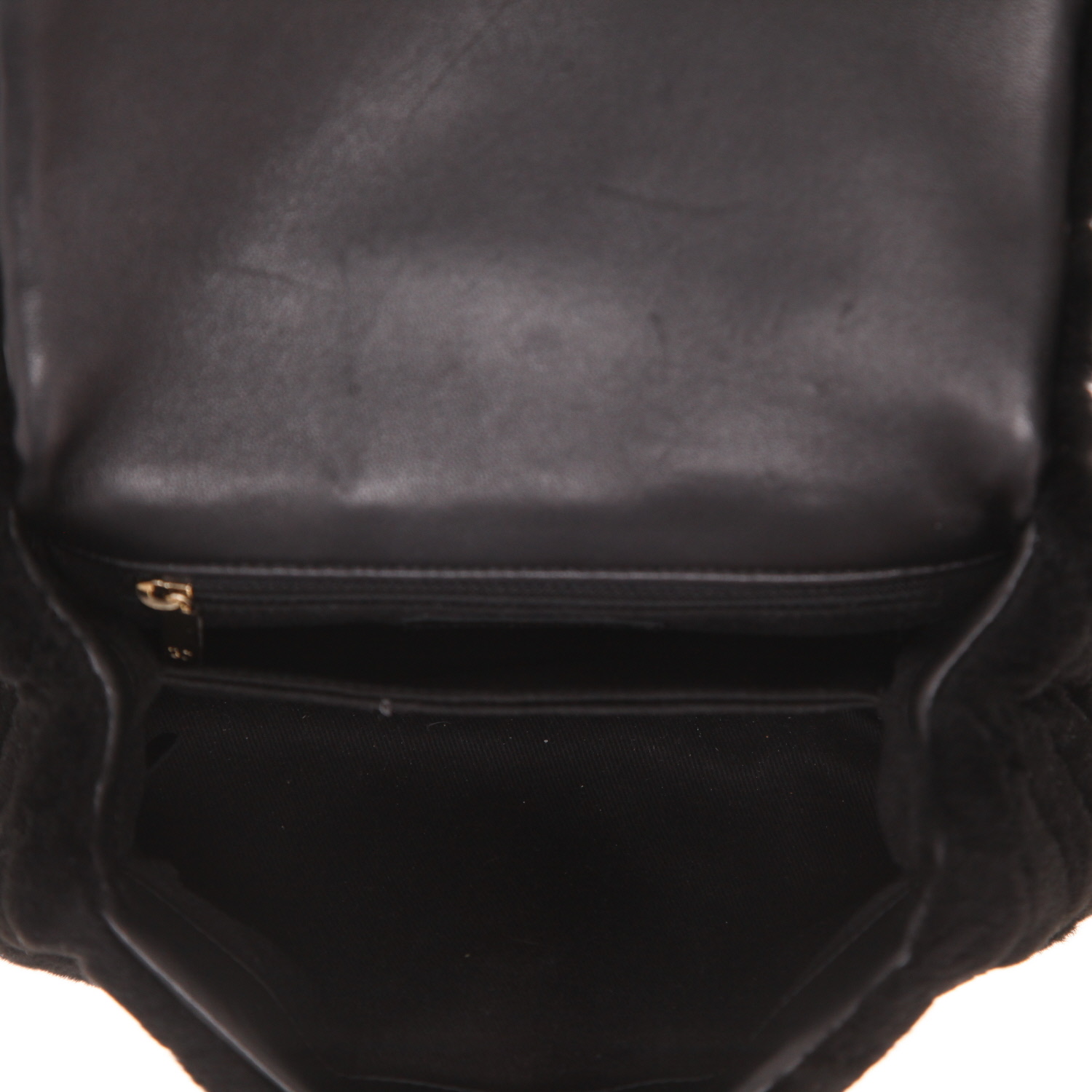 Chanel  Coco Handle handbag  in black synthetic furr  and black leather - Detail D3
